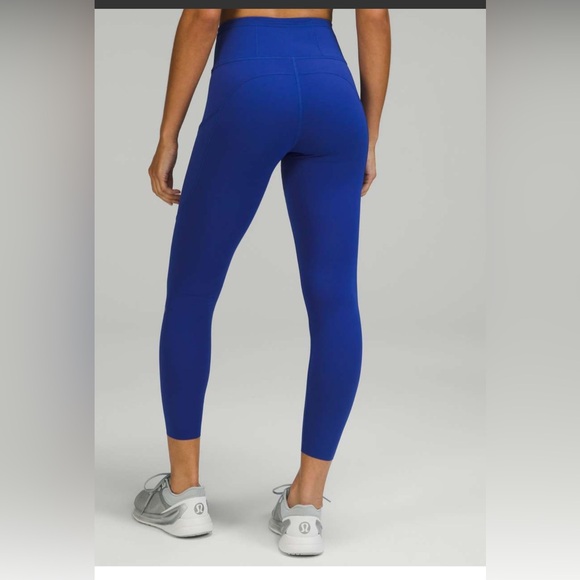 Lululemon Fast and Free High-Rise Tight - Picture 2 of 9